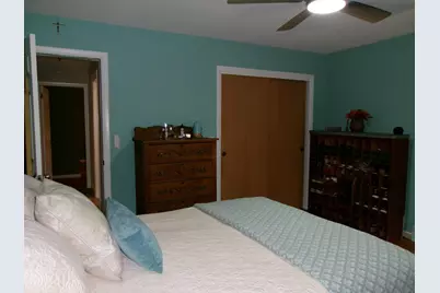 140 Hogan Road, Lewiston, ME 04240 - Photo 21