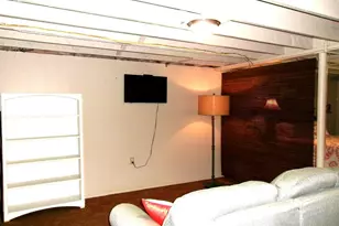 140 Hogan Rd, Lewiston, ME 04240 - Photo 35