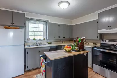9 North Street, Thomaston, ME 04861 - Photo 3
