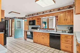 196 Case Rd, Winthrop, ME 04364 - Photo 11