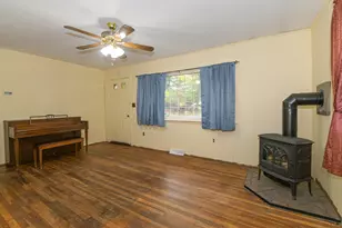 36 Spring St, Mechanic Falls, ME 04256 - Photo 21