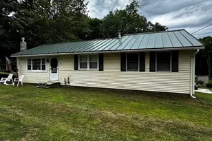 36 Spring St, Mechanic Falls, ME 04256 - Photo 1