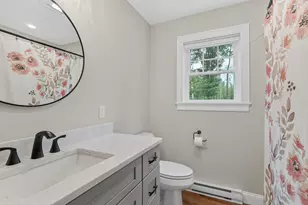 106 Westview Dr, Sanford, ME 04073 - Photo 19