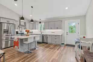 106 Westview Dr, Sanford, ME 04073 - Photo 7