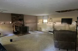 18 Elliott Ave, Buxton, ME 04093 - Photo 13