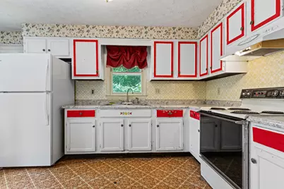 13 Mulberry Street, Buxton, ME 04093 - Photo 7