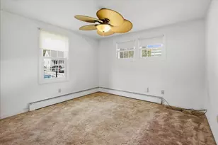 35 Hillside Rd, Portland, ME 04103 - Photo 15