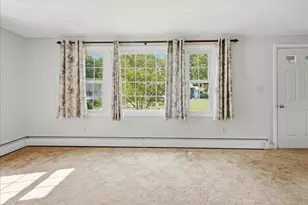 35 Hillside Rd, Portland, ME 04103 - Photo 3