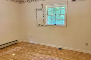 18 Elm St, Dexter, ME 04930 - Photo 29