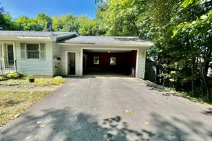 18 Elm St, Dexter, ME 04930 - Photo 3