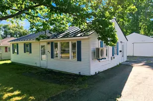 56 Jowett St, Bangor, ME 04401 - Photo 5