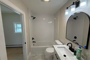 19 Pembroke St, Portland, ME 04103 - Photo 25