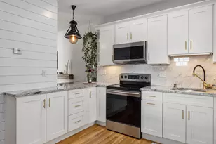 14 Newmarch St, Kittery, ME 03904 - Photo 5
