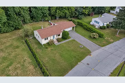 27 Finch Street, Westbrook, ME 04092 - Photo 3
