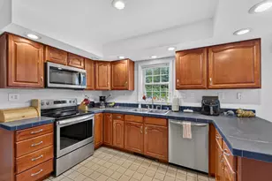 5 Moore St, Bridgton, ME 04009 - Photo 7