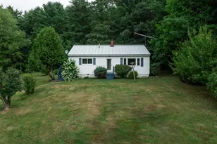 2533 Ohio St, Hermon, ME 04401 - Photo 9