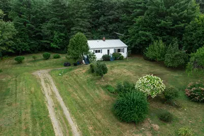 2533 Ohio Street, Hermon, ME 04401 - Photo 11