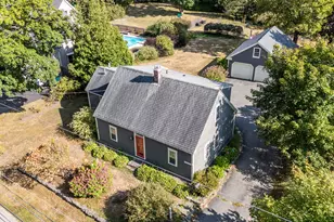 284 W Main St, Yarmouth, ME 04096 - Photo 1