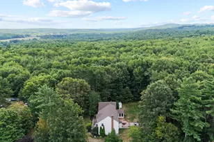11 Forest View Dr, Falmouth, ME 04105 - Photo 3