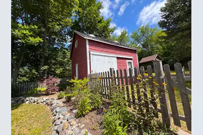 16 Bartlett Street, Machias, ME 04654 - Photo 9