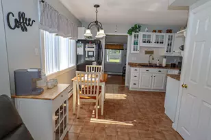 809 Somerset St, Rumford, ME 04276 - Photo 11