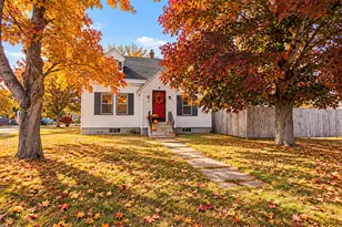 2 Gilmore St, Waterville, ME 04901 - Photo 1