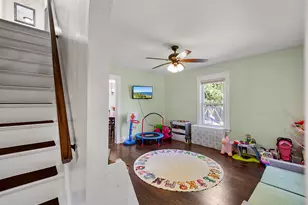 2 Gilmore St, Waterville, ME 04901 - Photo 11