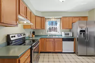 14 Hill Creek Dr, Kittery, ME 03904 - Photo 17