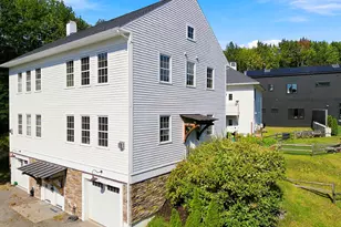 51 Winthrop St, Hallowell, ME 04347 - Photo 3