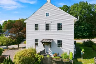 51 Winthrop St, Hallowell, ME 04347 - Photo 7