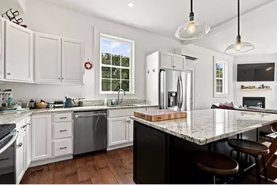 51 Winthrop Street #1B, Hallowell, ME 04347 - Photo 13