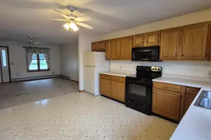 40 Meadow View Ln, Winslow, ME 04901 - Photo 7