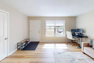 42 Stearns Farm Rd, Hampden, ME 04444 - Photo 5