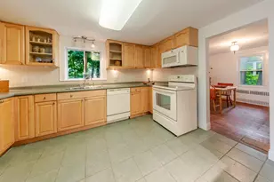 12 Ridgeland Ave, South Portland, ME 04106 - Photo 7
