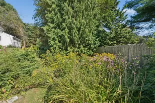 542 Mitchell Rd, Cape Elizabeth, ME 04107 - Photo 9