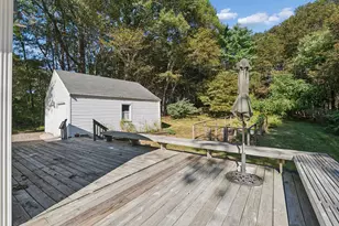 542 Mitchell Rd, Cape Elizabeth, ME 04107 - Photo 5
