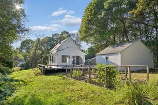 542 Mitchell Rd, Cape Elizabeth, ME 04107 - Photo 7