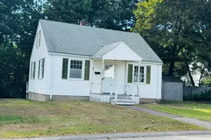 3 Farm Hill Rd, Cape Elizabeth, ME 04107 - Photo 3