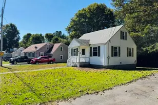 3 Farm Hill Rd, Cape Elizabeth, ME 04107 - Photo 5