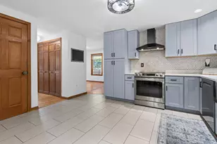 67 Kingsmark Ln, Portland, ME 04102 - Photo 17
