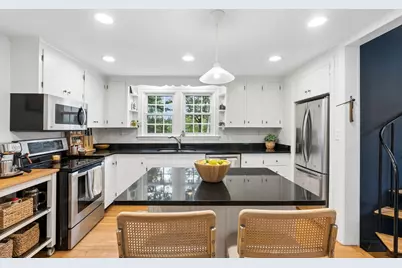 305 Fowler Road, Cape Elizabeth, ME 04107 - Photo 3