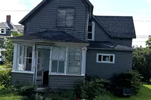 56 High St, Houlton, ME 04730 - Photo 3