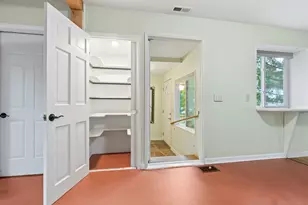 11 Chamberlain Ave, Brunswick, ME 04011 - Photo 9