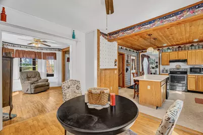 685 Prospect Avenue, Rumford, ME 04276 - Photo 15