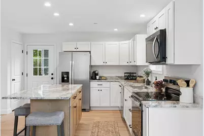 71 Epping Street, Portland, ME 04103 - Photo 17