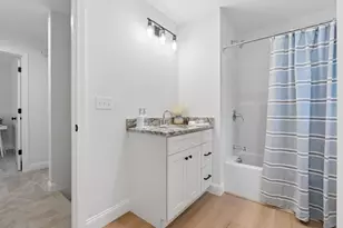 71 Epping St, Portland, ME 04103 - Photo 31