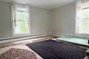 107 Broad St, Auburn, ME 04210 - Photo 15