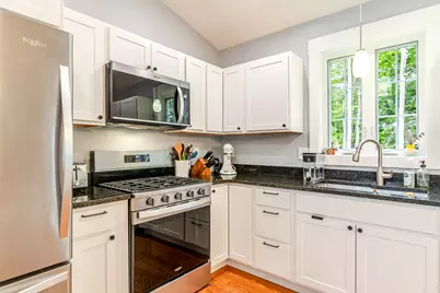 2 Rizzo Way, Berwick, ME 03901 - Photo 5