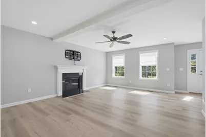 259 Dixon Road, Lebanon, ME 04027 - Photo 9