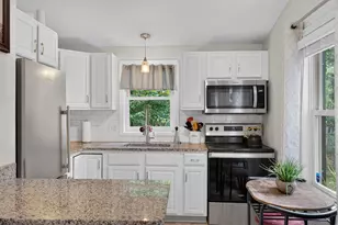 103 Sunny Brook Cir, Waterboro, ME 04061 - Photo 15